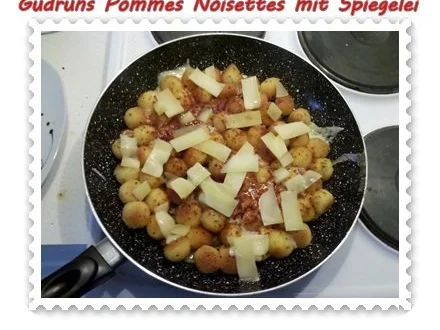 Kartoffeln: Pommes Noisettes mit Spiegelei und Bergkäse - Rezept - Bild Nr. 6