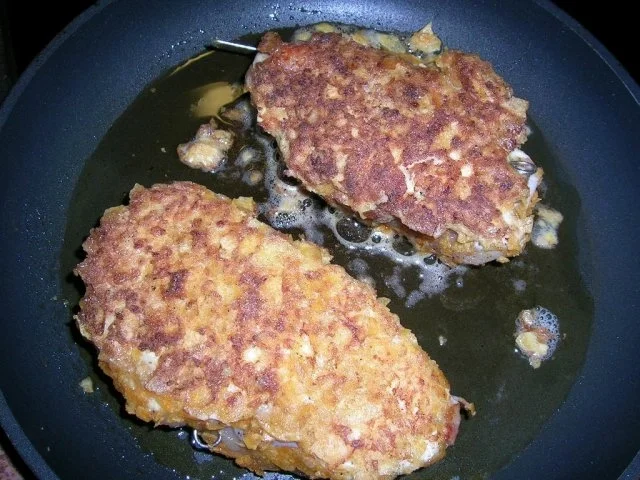 Hähnchenbrust Cordon-Bleu - meine Art - mit Reisrösti und Tomatenragout - Rezept - Bild Nr. 8