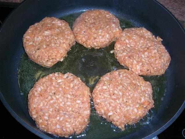 Hähnchenbrust Cordon-Bleu - meine Art - mit Reisrösti und Tomatenragout - Rezept - Bild Nr. 9