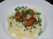 Tagliatelle in feiner Zitronen-Mascarpone-Sauce mit Schweinemedaillons in Zitronenbutter - Rezept