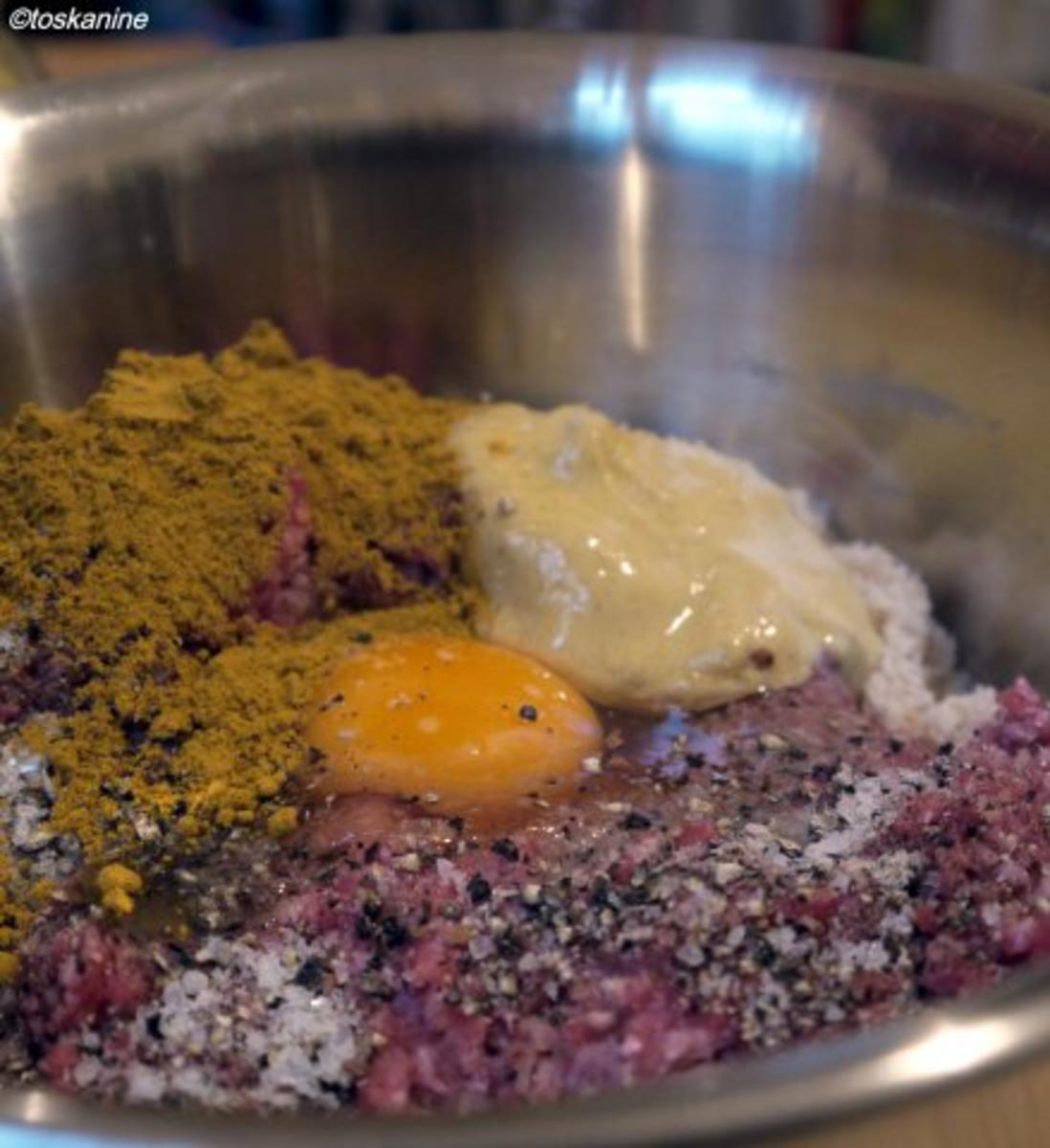 Curry-Quinoa mit Curry-Hackröllchen und Knoblauch-Zitronen-Dip - Rezept - Bild Nr. 6