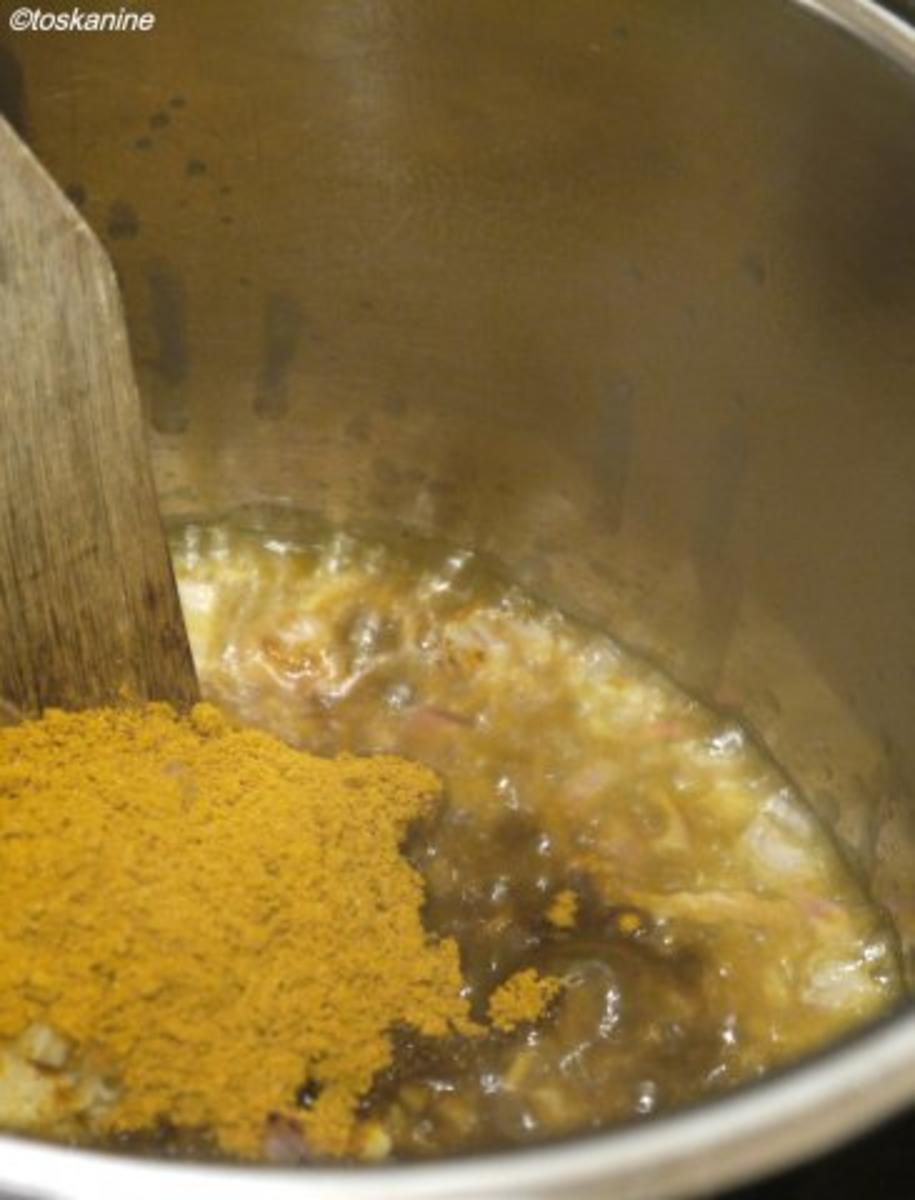 Curry-Quinoa mit Curry-Hackröllchen und Knoblauch-Zitronen-Dip - Rezept - Bild Nr. 9