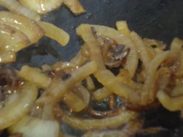 Bayerische Brezensuppe - Rezept - Bild Nr. 4