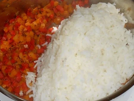 Pikantes Putengeschnetzeltes mit Paprikareis - Rezept - Bild Nr. 11