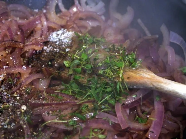 Rezept: Avocado-Zwiebel-Tartelettes Bild Nr. 4 Avocado-Zwiebel-Tartelettes - Rezept - Bild Nr. 4