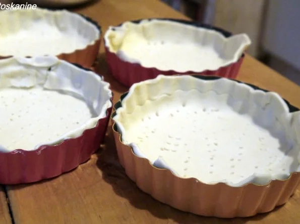 Rezept: Avocado-Zwiebel-Tartelettes Bild Nr. 11 Avocado-Zwiebel-Tartelettes - Rezept - Bild Nr. 11