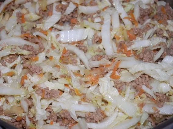 Schlanke Chinakohl-Hack Spagetti Sosse - Rezept - Bild Nr. 2