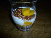 Knuspermüsli mit Nektarinen - Rezept