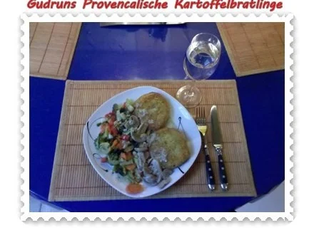 Vegetarisch: Provencalische Kartoffelbratlinge mit gedämpften Gemüse und Rahmchampis - Rezept - Bild Nr. 8