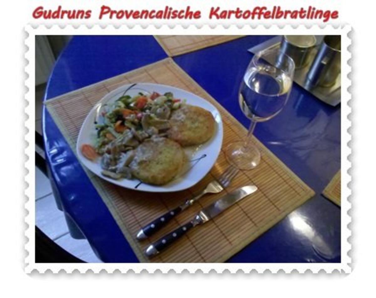 Vegetarisch: Provencalische Kartoffelbratlinge mit gedämpften Gemüse und Rahmchampis - Rezept - Bild Nr. 9
