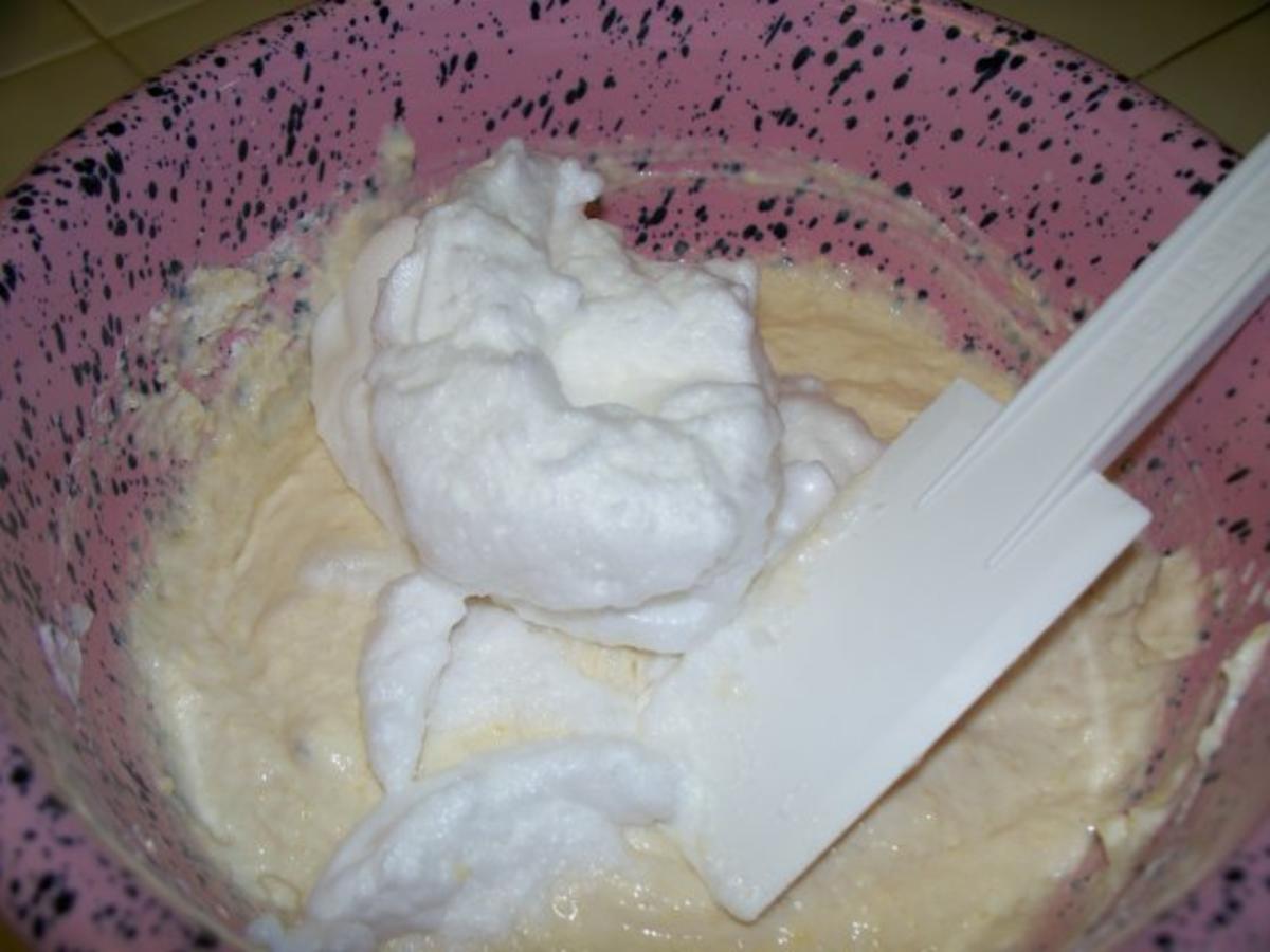 Buttermilch Waffeln mit Vanille - schnell &amp; einfach - 178 kcal/100g