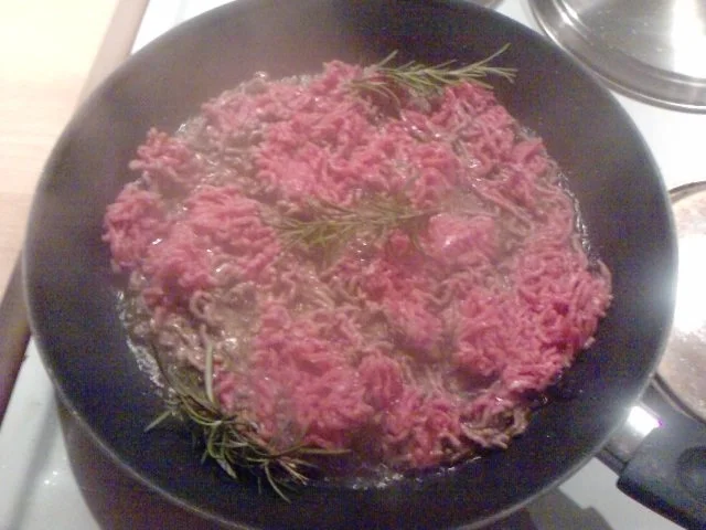 Rezept: DIE SCHNELLSTEN BRATKARTOFFELN DER WELT ALS PIKANTE HACKFLEISCHPFANNE Bild Nr. 7 DIE SCHNELLSTEN BRATKARTOFFELN DER WELT ALS PIKANTE HACKFLEISCHPFANNE - Rezept - Bild Nr. 7