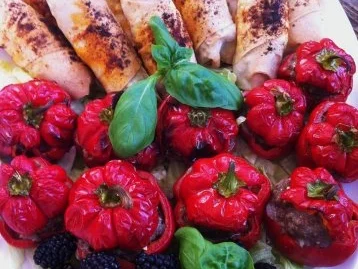 Rezept: Paprika gefüllt und gefüllte Blätterteigtaschen Bild Nr. 2 Paprika gefüllt und gefüllte Blätterteigtaschen - Rezept - Bild Nr. 2