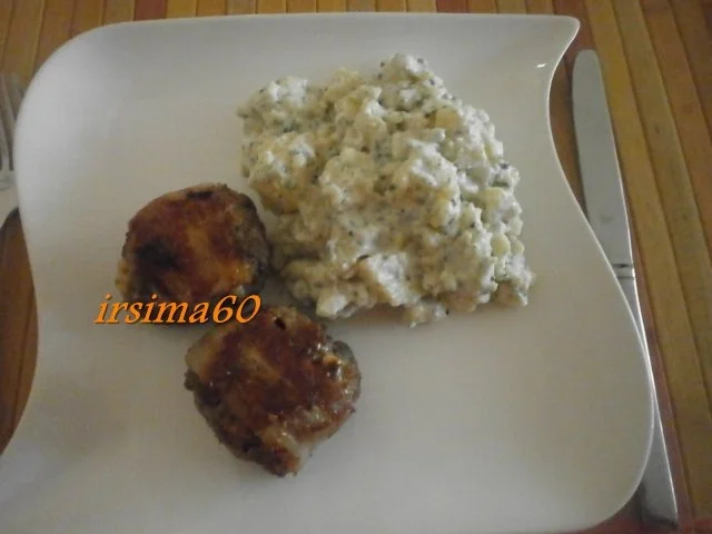 Pikante Frikadellen mit Camembert und Grünen Pfeffer - Rezept - Bild Nr. 2