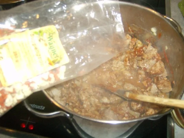 Rezept: Gulaschsuppe Bild Nr. 5 Gulaschsuppe - Rezept - Bild Nr. 5