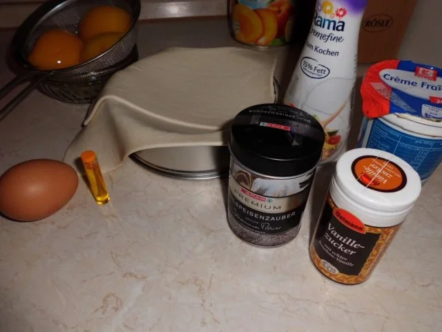 Kuchen: Blätterteig-Pfirsich-Rahmkuchen - Rezept - Bild Nr. 2