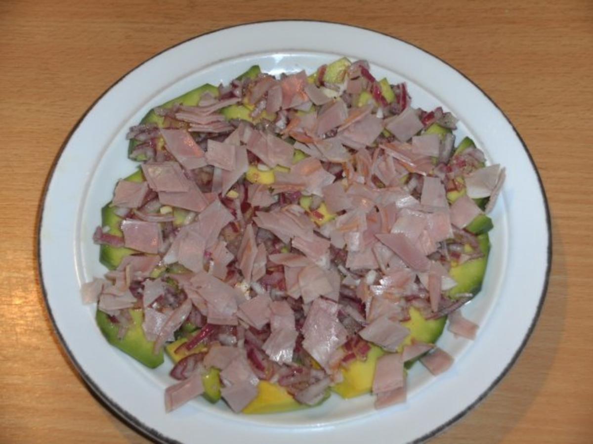 Bilder für Salat: Avocadosalat mit Schinken - Rezept