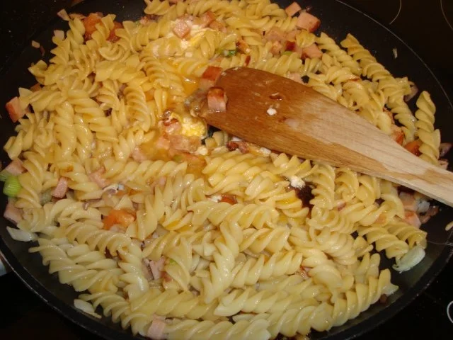 Herzhafte Bratnudeln - Rezept - Bild Nr. 7