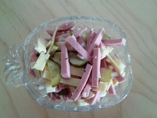 Schweizer Wurstsalat - Rezept