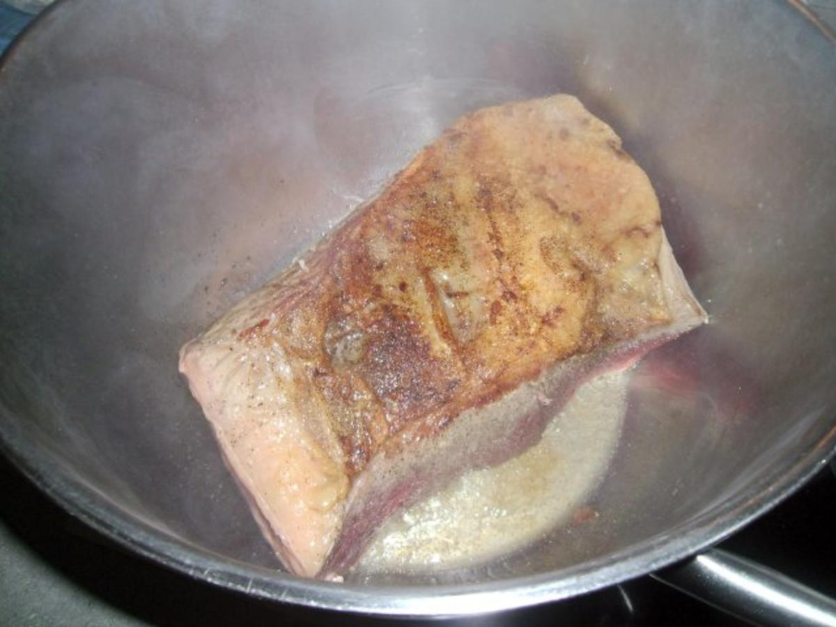 Gekochtes Rindfleisch mit Röstkartoffeln und Semmelkren - Rezept - Bild Nr. 3