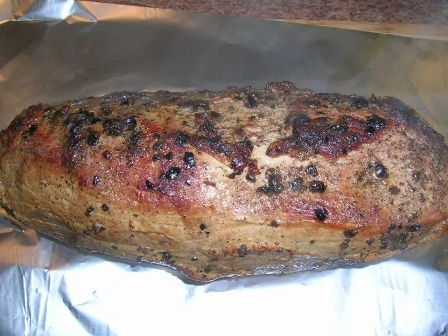 Rezept: Semerrolle mit Wacholderrahmsauce und Petersilienwurzelpüree an Apfel/Porreegemüse Bild Nr. 5 Semerrolle mit Wacholderrahmsauce und Petersilienwurzelpüree an Apfel/Porreegemüse - Rezept - Bild Nr. 5