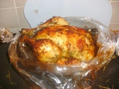 Rezept: Kräuterhähnchen im Bratschlauch und mit Rosmarinkartoffeln Bild Nr. 2 Kräuterhähnchen im Bratschlauch und mit Rosmarinkartoffeln - Rezept - Bild Nr. 2