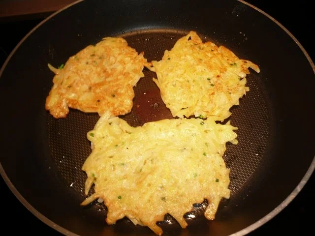 Rezept: Steak mit Zwiebeln , Rösti & Salatmix Bild Nr. 5 Steak mit Zwiebeln , Rösti & Salatmix - Rezept - Bild Nr. 5