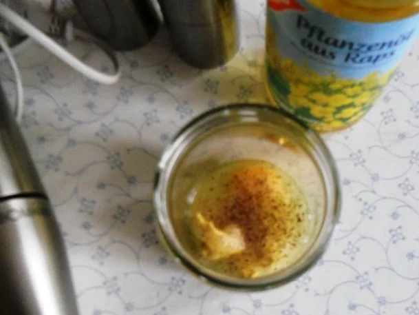 "Oma - Friede`s" ganz schnell, selbstgemachte Mayonnaise............ (Rzpt. um 1958) - Rezept - Bild Nr. 5