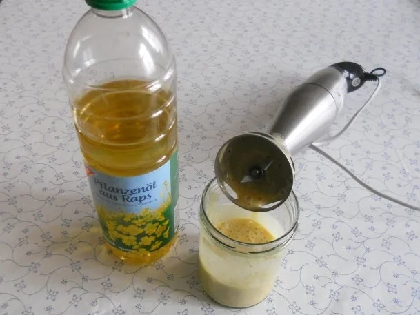 "Oma - Friede`s" ganz schnell, selbstgemachte Mayonnaise............ (Rzpt. um 1958) - Rezept - Bild Nr. 8