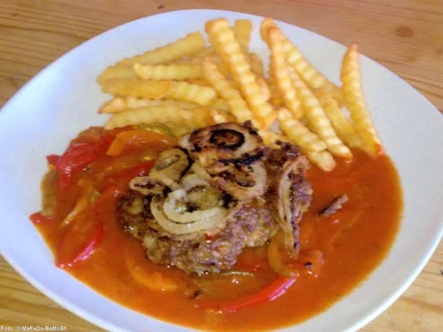 Feurige Chili-Hacksteaks - Rezept