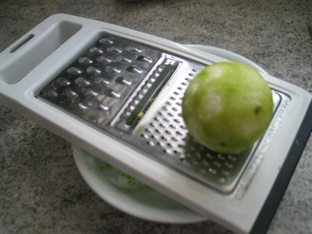 Gewürze: Kochmaids Limetten-/Zitronenschalenabrieb - Rezept - Bild Nr. 3