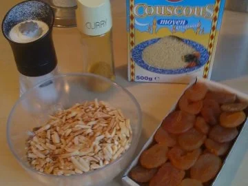 Rezept: Leo´s Couscous mit Mandeln Bild Nr. 2 Leo´s Couscous mit Mandeln - Rezept - Bild Nr. 2