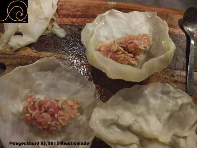 Rezept: Traditionelle österreichische Krautrouladen / Kohlrouladen Bild Nr. 10 Traditionelle österreichische Krautrouladen / Kohlrouladen - Rezept - Bild Nr. 10