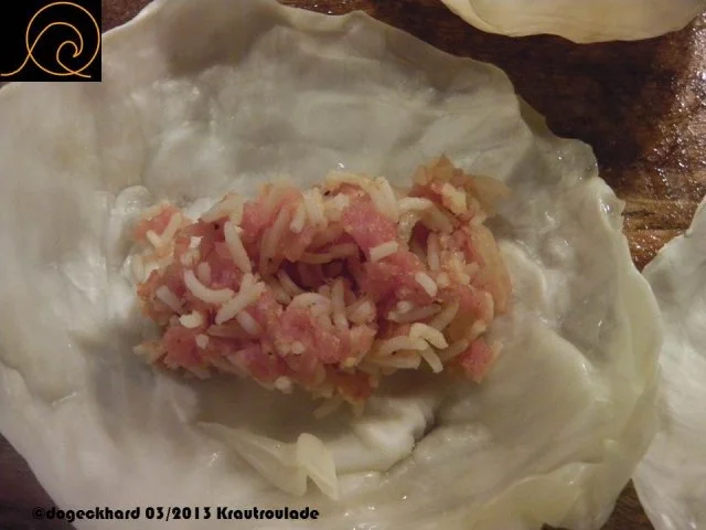 Rezept: Traditionelle österreichische Krautrouladen / Kohlrouladen Bild Nr. 11 Traditionelle österreichische Krautrouladen / Kohlrouladen - Rezept - Bild Nr. 11