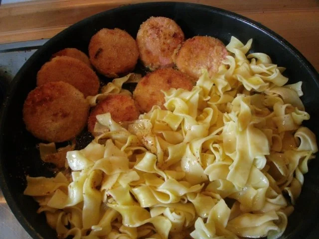 Jägerschnitzel mit gemüsiger Tomatensoße - Rezept - Bild Nr. 14