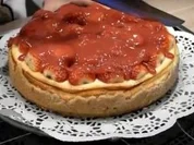 Rezept: New York Cheesecake mit Erdbeeren New York Cheesecake mit Erdbeeren - Rezept