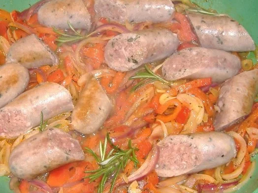 Kartoffel-Paprika-Pfanne mit Salchichas - Rezept - Bild Nr. 3