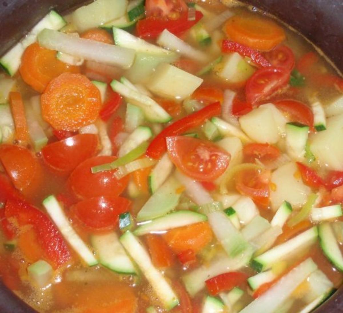 Kartoffel-Gemüse-Suppe - Rezept - Bild Nr. 10
