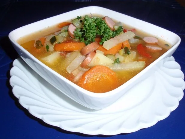 Rezept: Kartoffel-Gemüse-Suppe Bild Nr. 13 Kartoffel-Gemüse-Suppe - Rezept - Bild Nr. 13