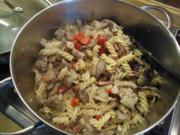 Nackensteak-Pilz-Nudeltopf - Rezept
