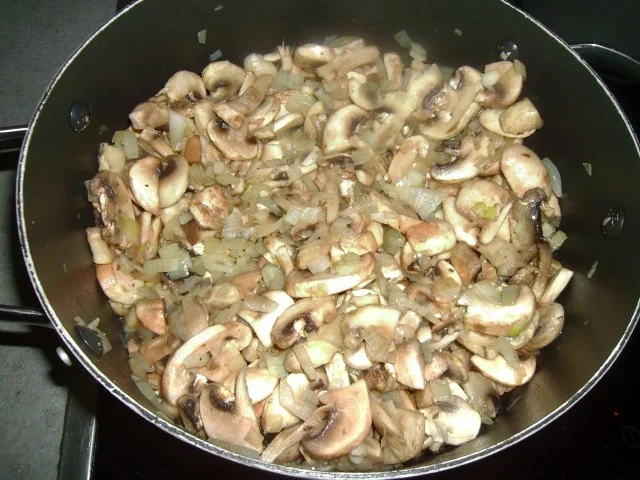 Rezept: Champignoncremesuppe Bild Nr. 6 Champignoncremesuppe - Rezept - Bild Nr. 6