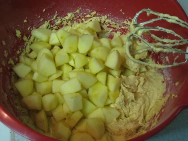 Apfel - Mandel - Cake mit Calvados - Rezept - Bild Nr. 10