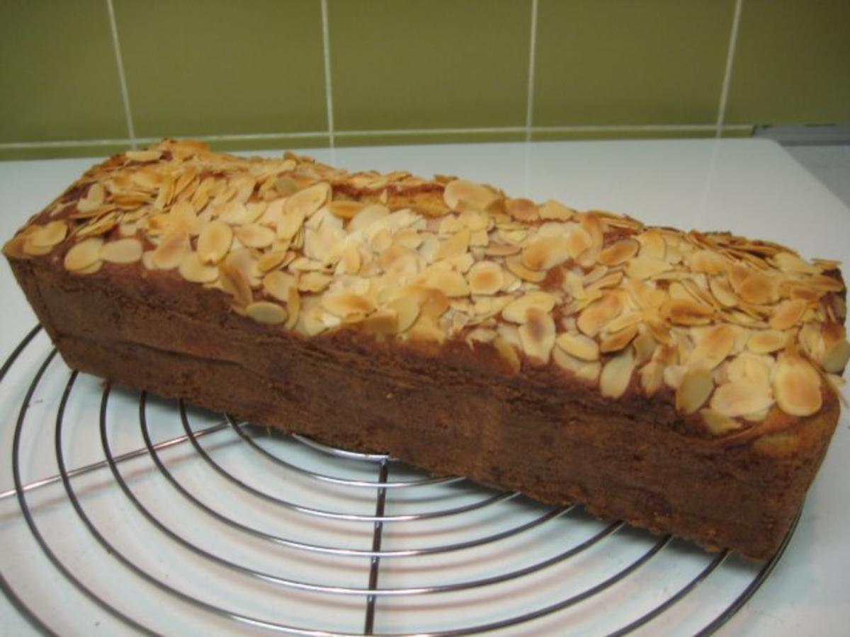 Apfel - Mandel - Cake mit Calvados - Rezept - Bild Nr. 4