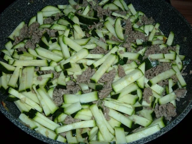 Rezept: Pfannengerichte : Pasta - Hack - Zucchini Bild Nr. 3 Pfannengerichte : Pasta - Hack - Zucchini - Rezept - Bild Nr. 3