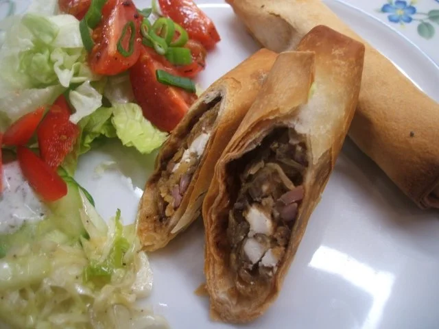 Pikantes Backen: Filo-Röllchen - Rezept