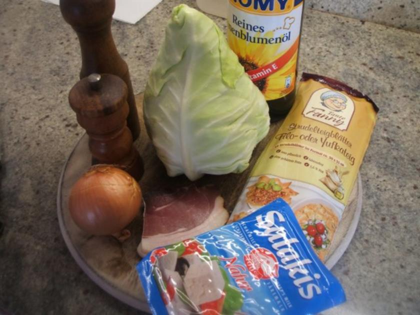 Pikantes Backen: Filo Röllchen - schnell &amp; einfach - von lunapiena