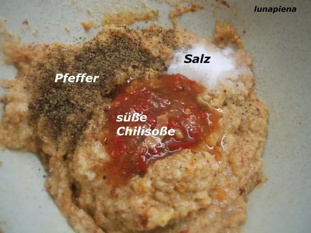 Rezept: Pikantes Backen: Hackfleischstrudel mit Filoteig Bild Nr. 5 Pikantes Backen: Hackfleischstrudel mit Filoteig - Rezept - Bild Nr. 5