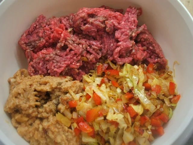 Rezept: Pikantes Backen: Hackfleischstrudel mit Filoteig Bild Nr. 6 Pikantes Backen: Hackfleischstrudel mit Filoteig - Rezept - Bild Nr. 6