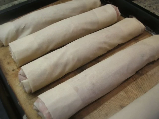 Rezept: Pikantes Backen: Hackfleischstrudel mit Filoteig Bild Nr. 9 Pikantes Backen: Hackfleischstrudel mit Filoteig - Rezept - Bild Nr. 9