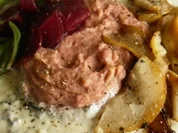Kartoffel-Rote-Bete-Püree, Balsamico-Birnen und Gorgonzola-Sahne-Soße - Rezept